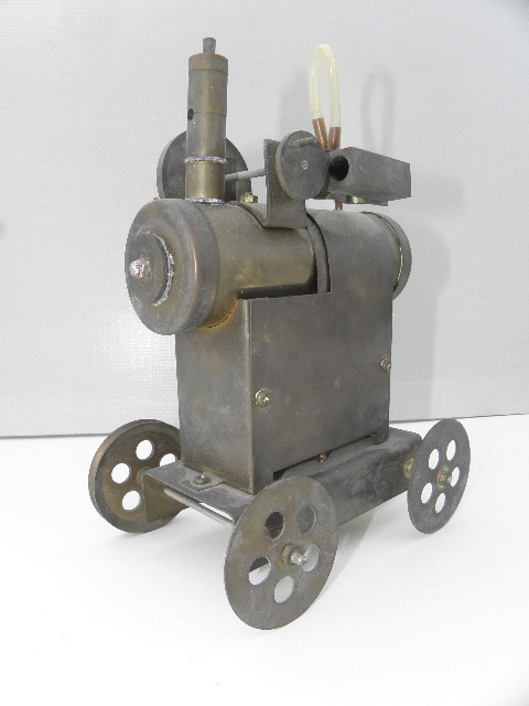 57 蒸気機関車 模型 / 鉄道 玩具 スチームエンジン 原動機 発動機 _画像1