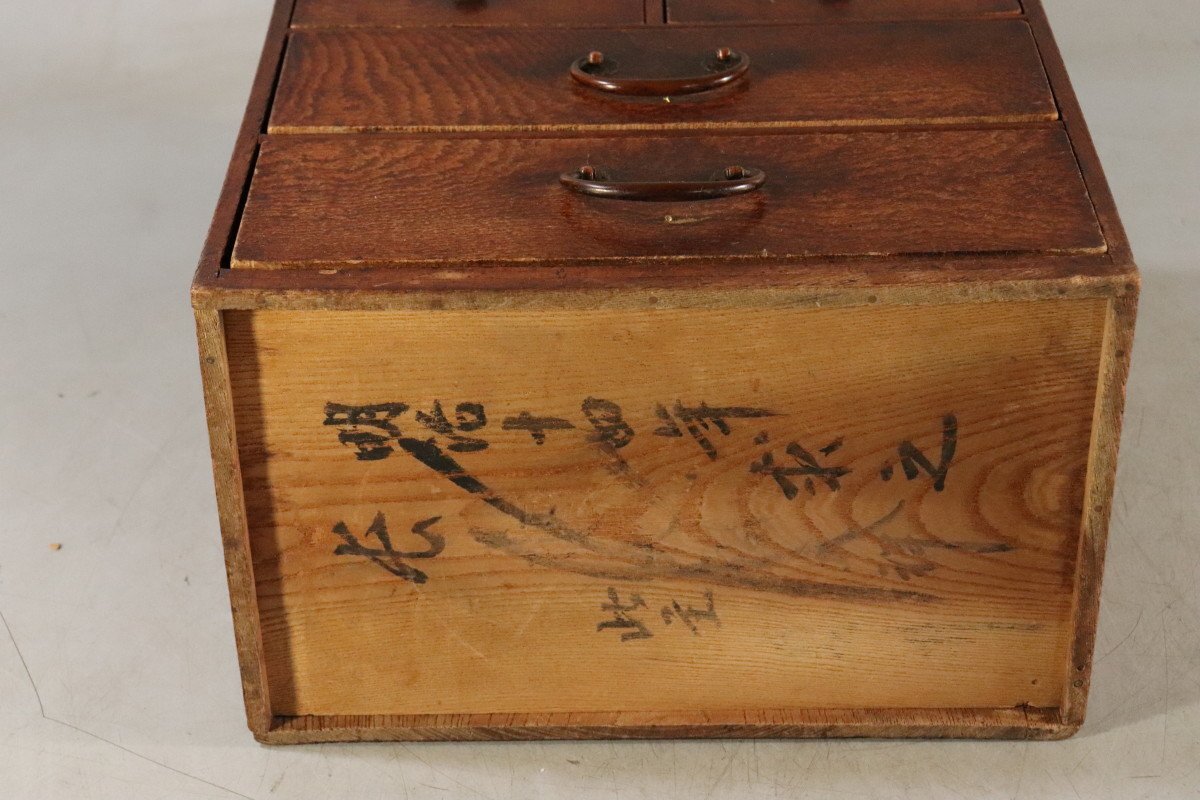 E580 zelkova needle box / sewing box / era box / storage box / toolbox / old tool / antique / peace furniture / Meiji period 