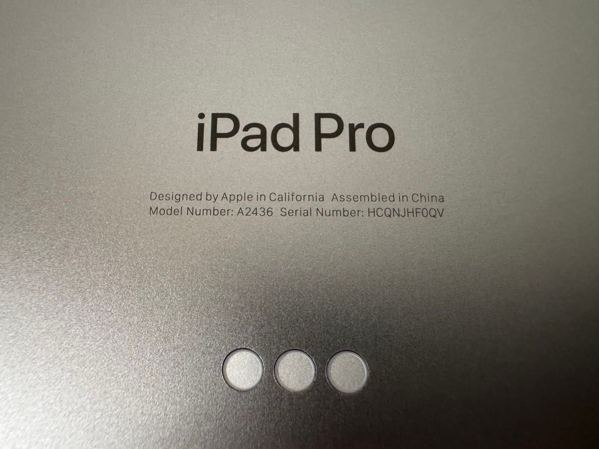 【美品 】iPad Pro 12.9インチ 第6世代 Wi-Fi 256GB スペースグレイ MNXR3J/A A2436