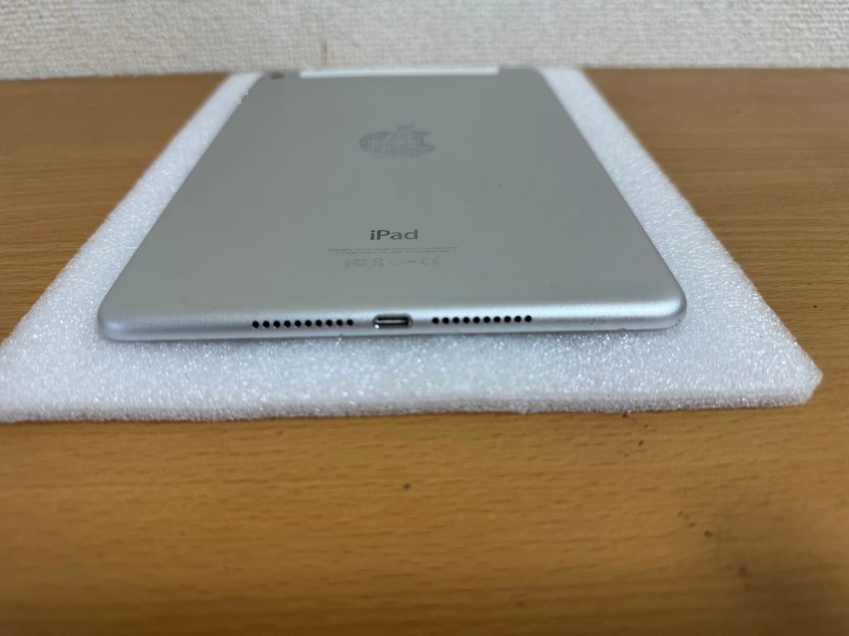 iPad Mini 4  Wi-Fi + Cellular SIMフリー 64GB シルバー  MK732J/A  動作確認済