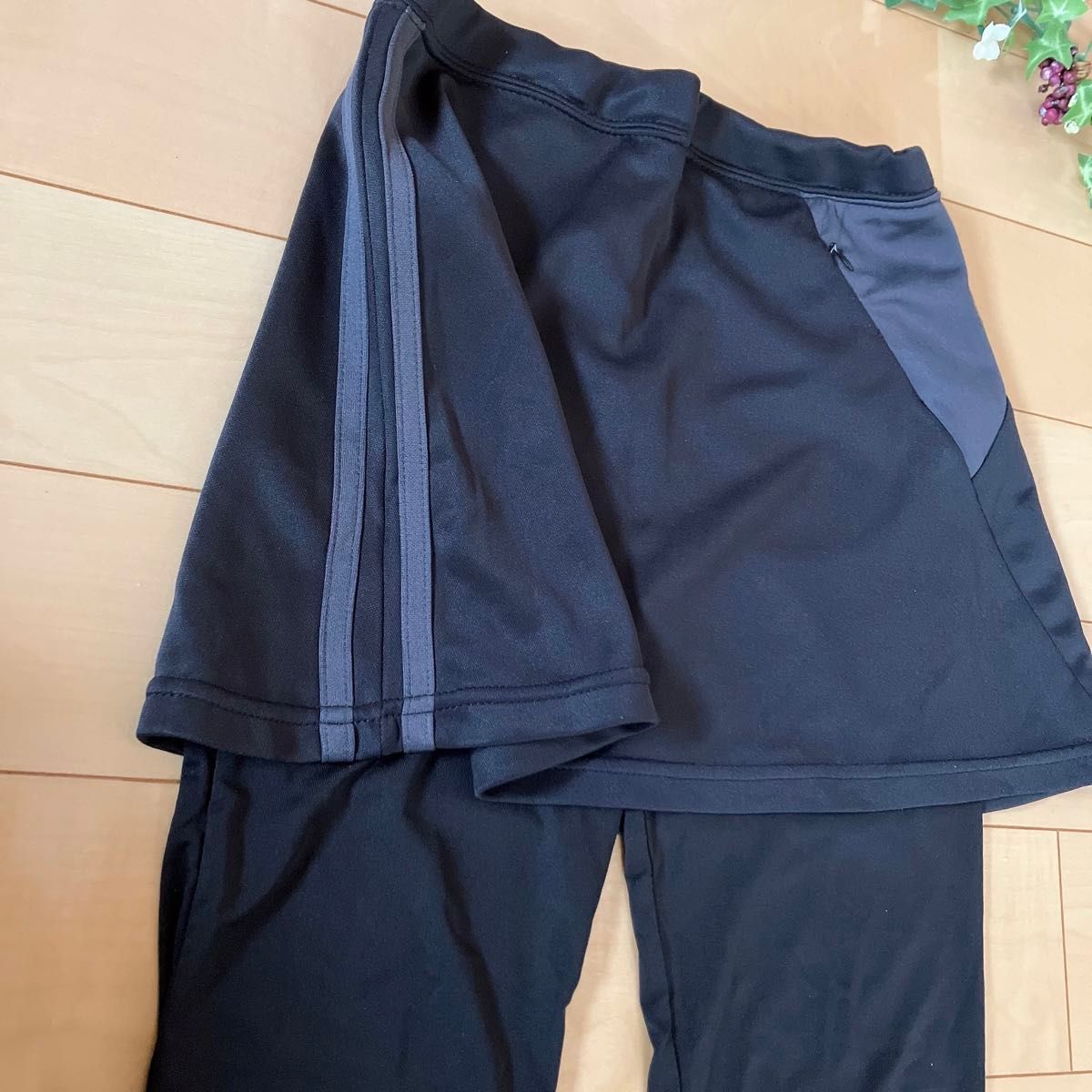 スカート 付レギンス  ブラック黒　スポーツウェア　Mサイズ　スパッツ パンツ