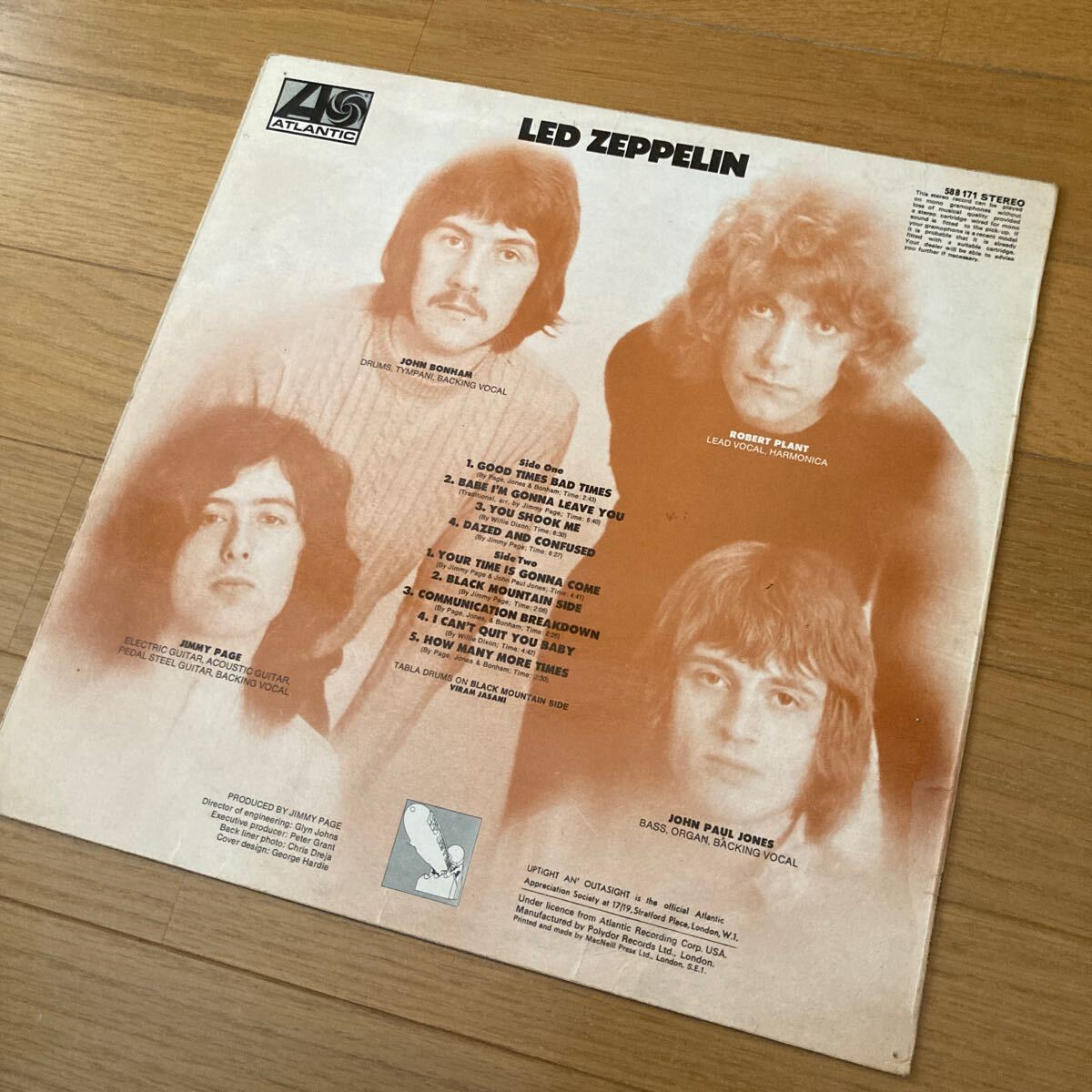 Led Zeppelin 1st Britain originals te Leo record Superhype inscription LED ZEPPELIN 