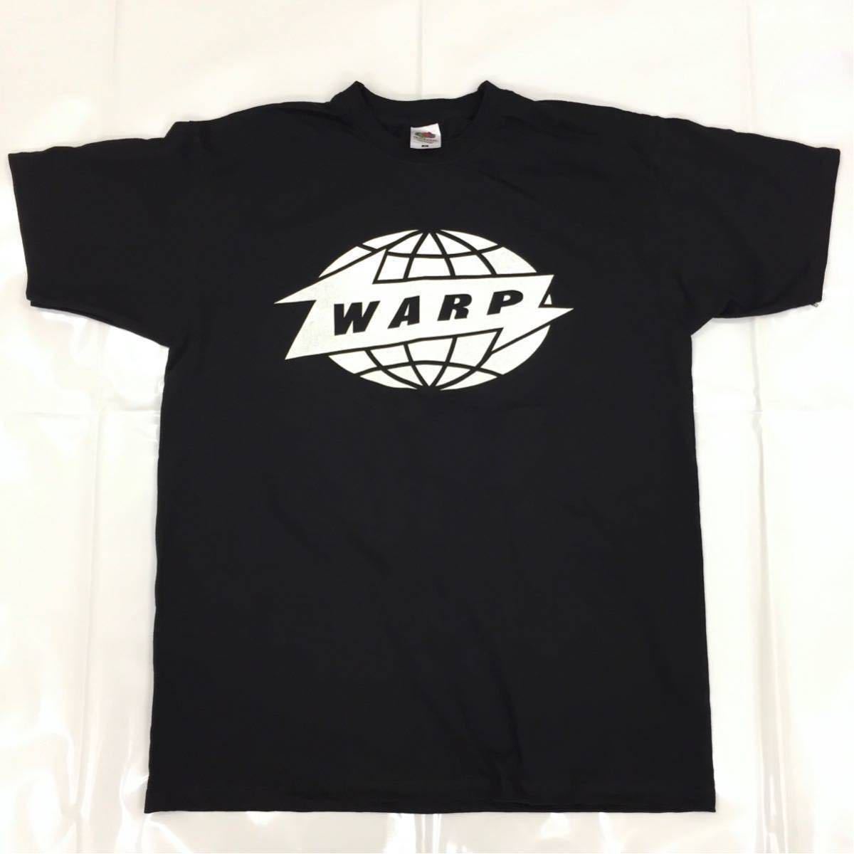 =検品済英輸入品= Lサイズ 缶バッジ付 黒ボディ ワープレコード Warp Records ロゴ 半袖Tシャツ - テクノ エレクトロニカ sonntagtshirts