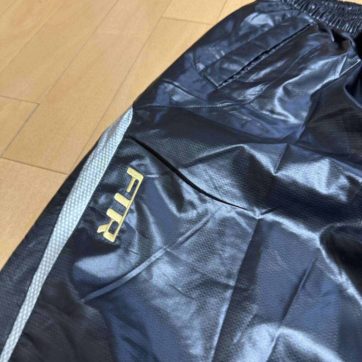 hummel ヒュンメル FTR 中綿 ピステ 上下セット サイズO L_画像6