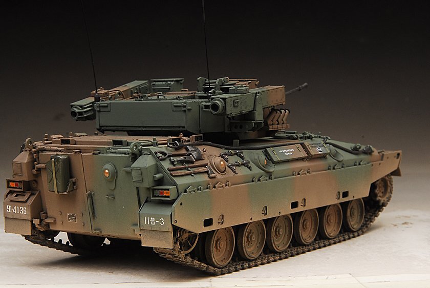 維1/35 陸上自衛隊89式装甲歩兵戦闘車模型完成品B345_画像3