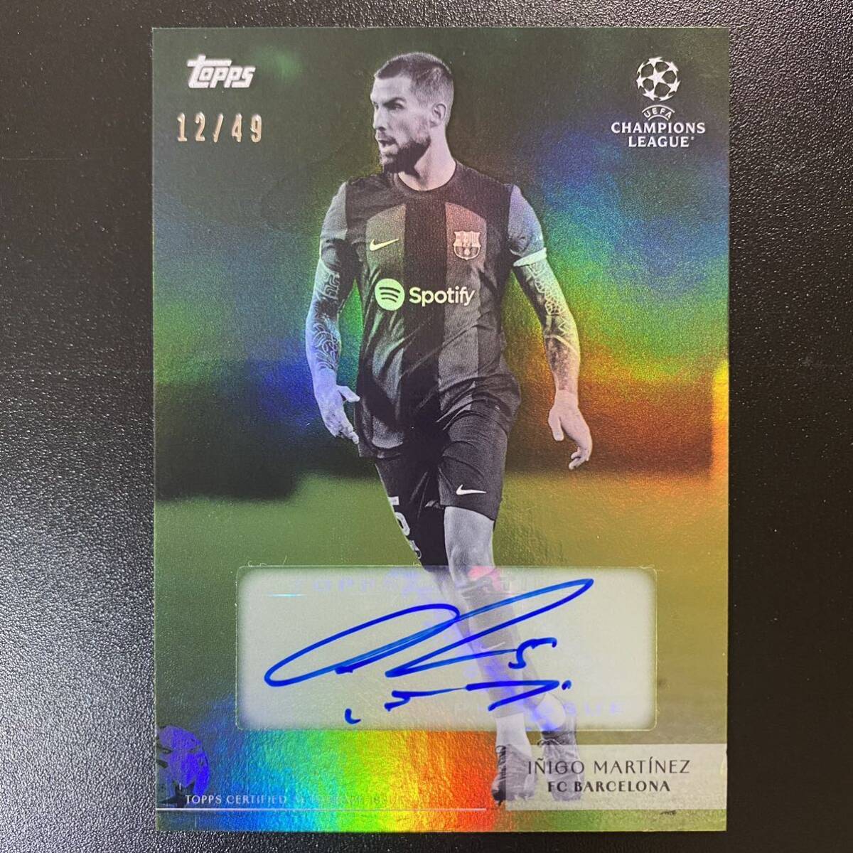 Inigo Martinez Auto /49 2023-24 Topps Simplicidad UEFA Club Barcelona 直筆サインカード イニゴ・マルティネスの画像1