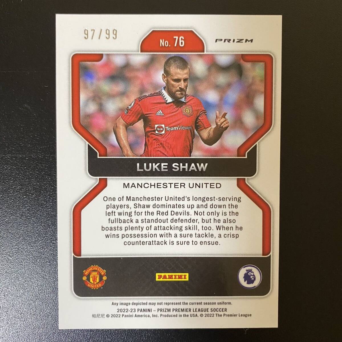 2022-23 Panini Prizm Premier League Luke Shaw /99 Manchester United ルーク・ショー_画像2