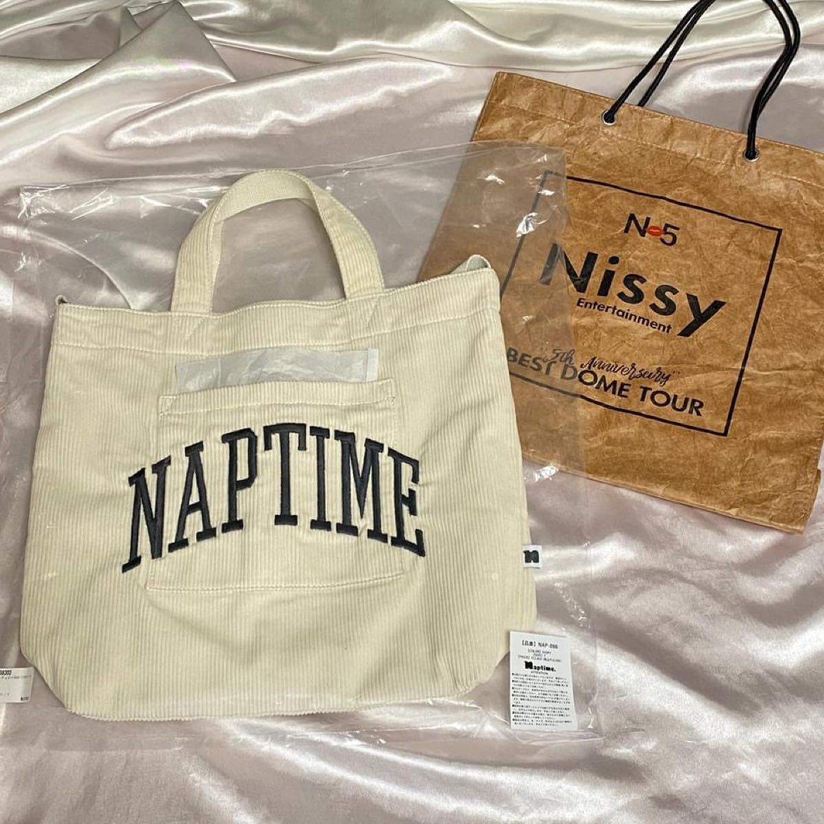 NaptimeコーデュロイBAG-IVORY +Nissy テイクアウトバッグ NaptimeコーデュロイBAG-IVORY +Nissy テイクアウトバッグ