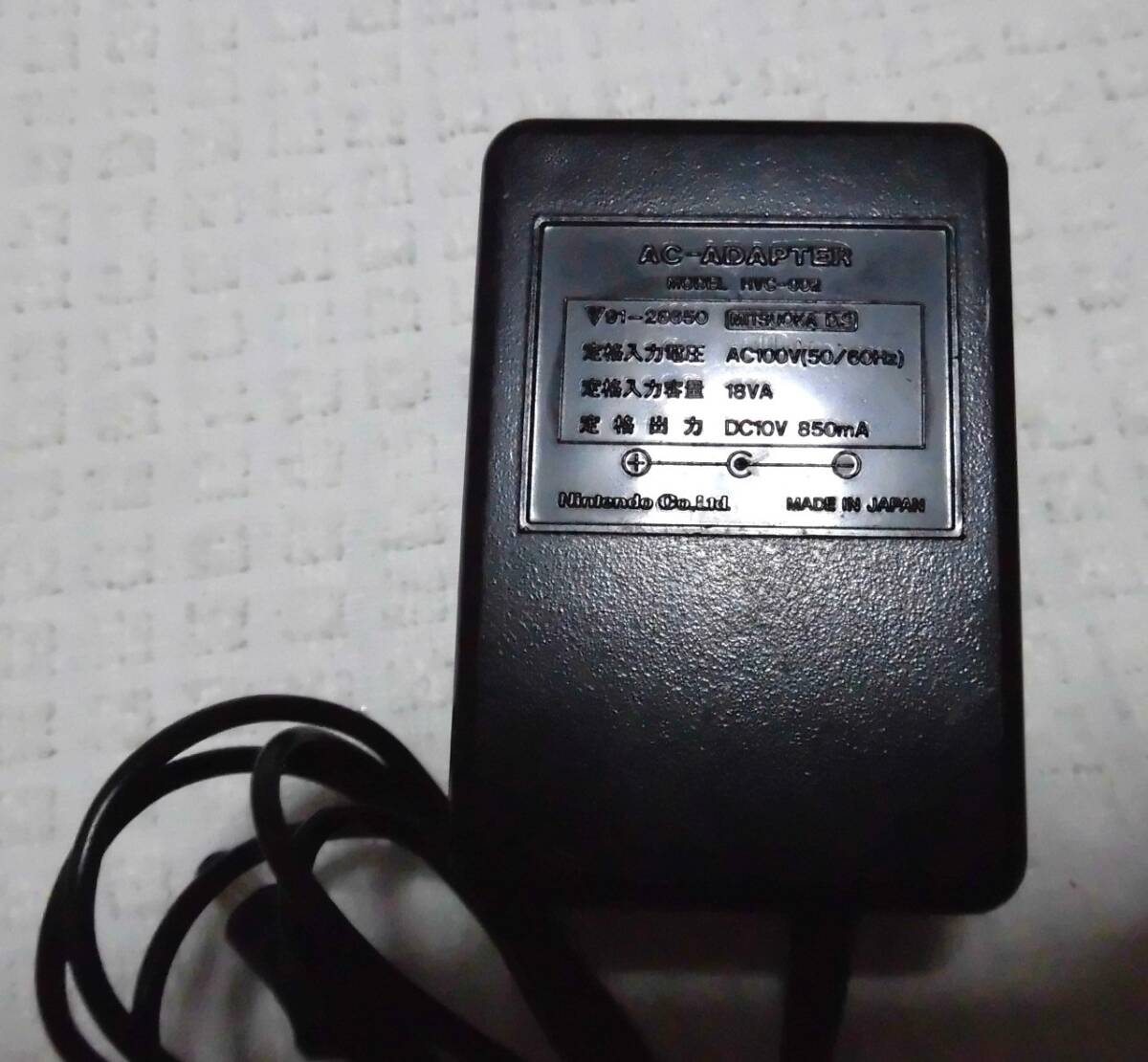 レトロ GAME 珍品 任天堂 Nintendo FAMILY COMPUTER 初代 レトロ GAME 珍品 任天堂 Nintendo FAMILY COMPUTER 初代