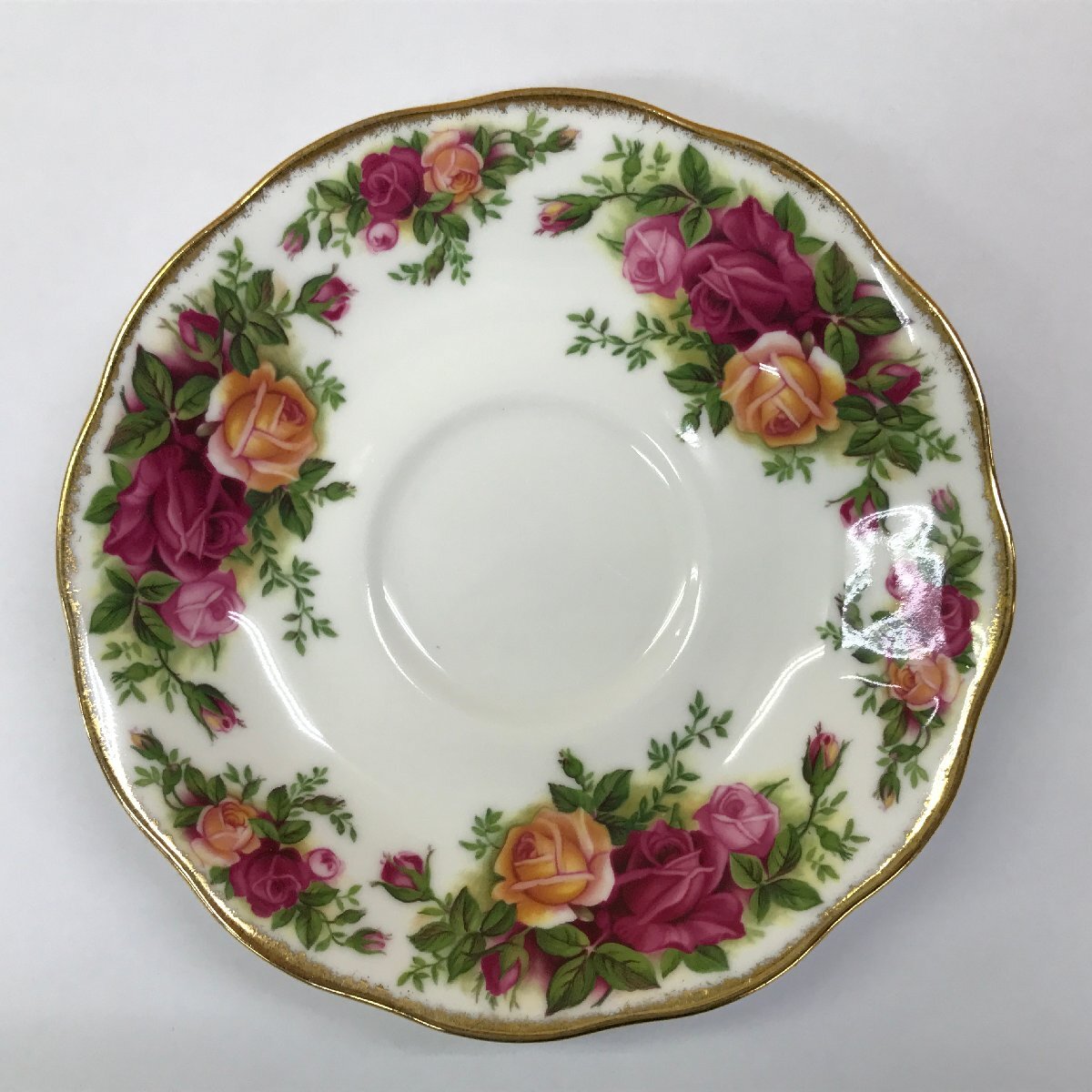 ROYAL ALBERT ロイヤルアルバート Old Country Rose オールドカントリーローズ カップ&ソーサー 洋食器 茶器 一部欠けあり ギフト/904の画像7