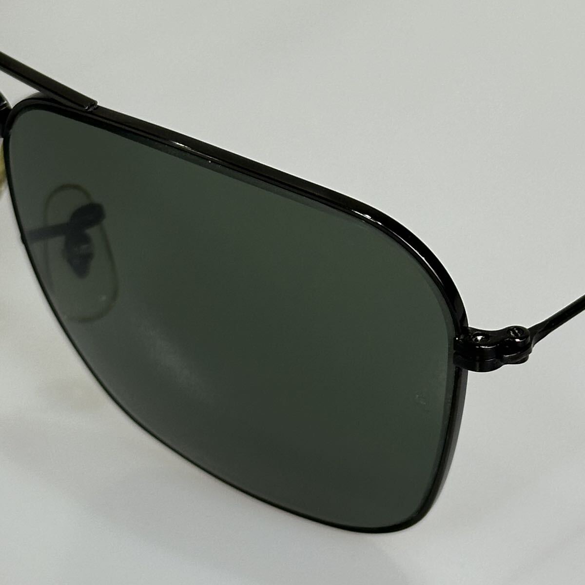 良品!!90's B&L Ray-Ban B.キャラバン 58㎜ ブラック ビンテージ レイバン 廃盤品 USA ボシュロム ティアドロップ パイロット vintage _画像4