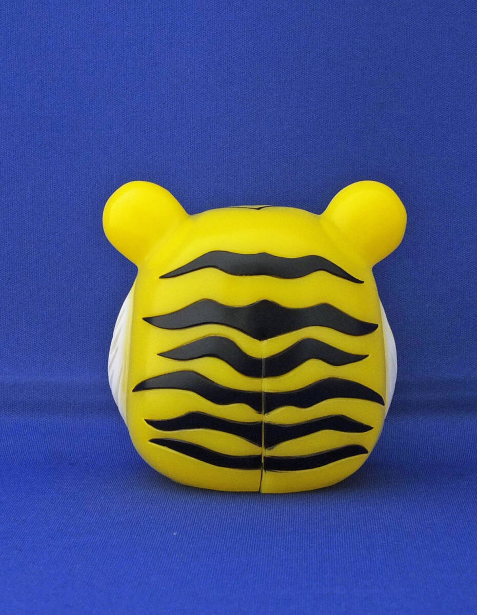 ★☆ TIGER TOY ☆ アートジャンキー ☆ ARTJUNKIE ☆ ブタイガー ☆ 1stカラー ☆ ソフビ ☆ 開封品 ☆★_画像4