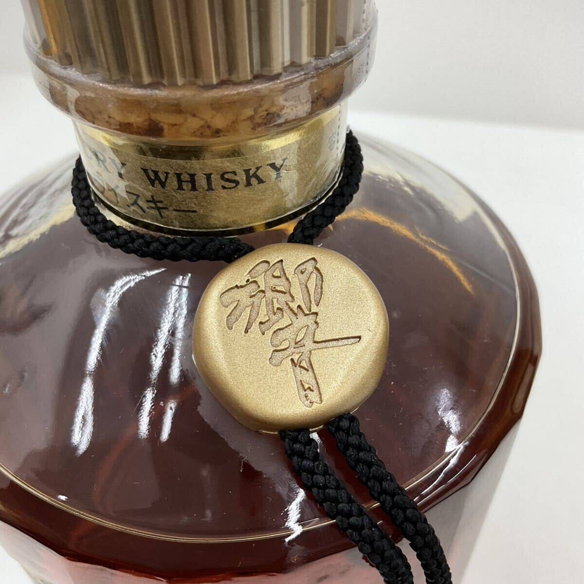 532 SUNTORY WHISKY HIBIKI Suntory виски . обратная сторона Gold этикетка 750ml 43% SH-01 с ящиком 1899 год старый бутылка нераспечатанный 
