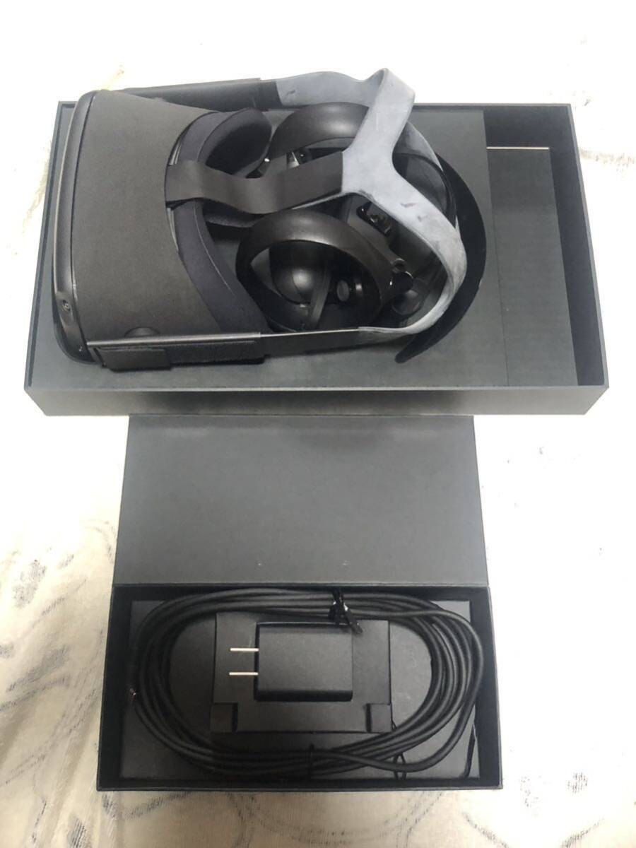 ☆送付無料☆ ☆美品☆ Oculus Quest (オキュラス クエスト)- 64GB VRヘッドマウントディスプレイ Meta Quest Oculus LINKの画像2