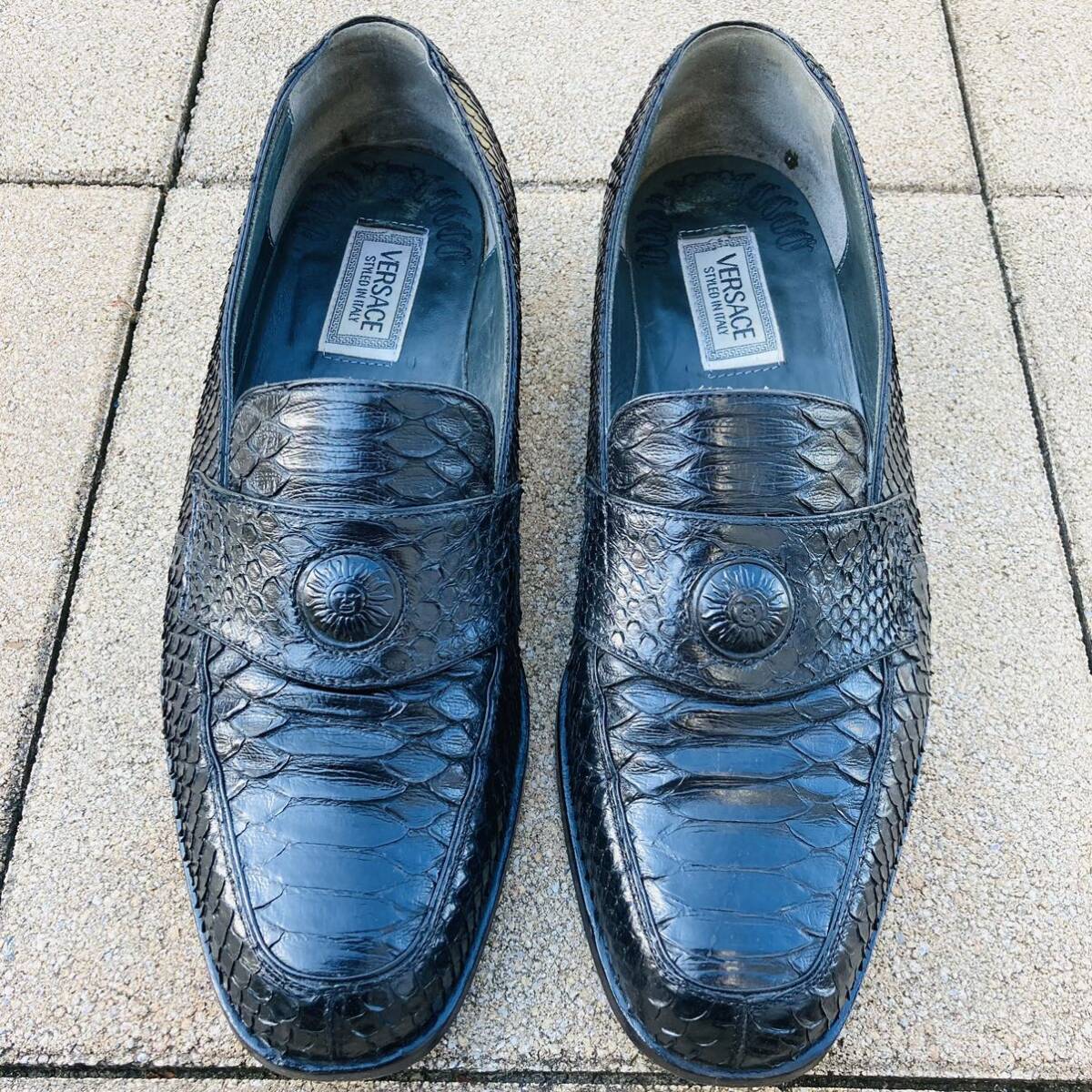 極美品 Gianni Versace ベルサーチ 43 靴 約27 5cm パイソン 極美品 Gianni Versace ベルサーチ 43 靴 約27 5cm パイソン