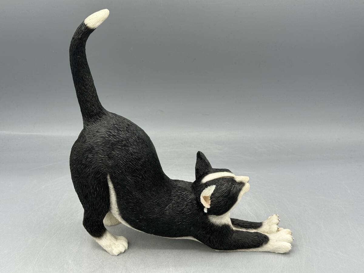 英国 シェラット＆シンプソン 特大 ハチワレ 白黒 猫 置物 ねこ ネコ フィギュリン (5)_画像4