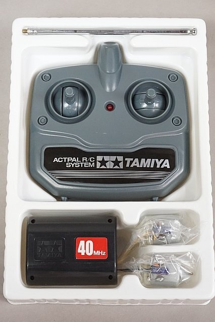 ★ TAMIYA タミヤ 1/16 電動ラジオコントロールカー Pkw.K1 キューベルワーゲン82型 RC装置付き フルセット プラモデル 56012_画像5