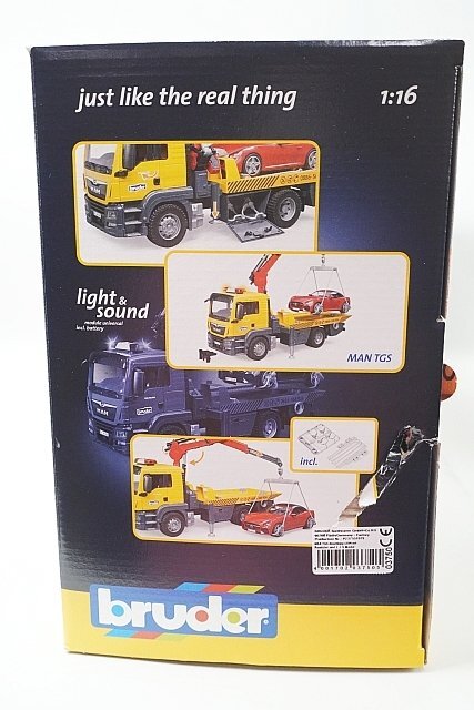 BRUDER blue da-1/16 MAN TGS wrecker truck & Roadster red 03750
