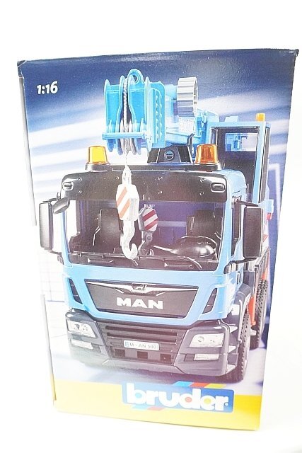 BRUDER blue da-1/16 MAN TGS crane truck 03771