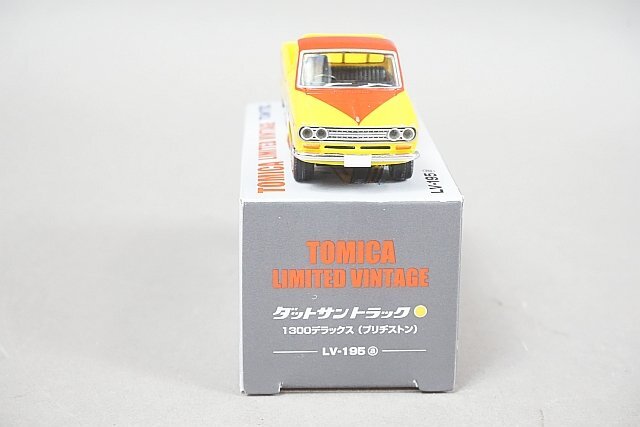 TOMICA トミカリミテッドヴィンテージ TLV 1/64 ダットサン トラック 1300デラックス (ブリヂストン) LV-195a_画像3