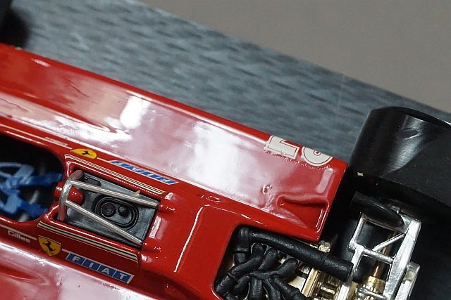 brumm ブルム 1/43 Ferrari フェラーリ 126 C2 G.ビルヌーブ ロング・ビーチGP 1982 #27 ※パーツ破損有り R272_画像5