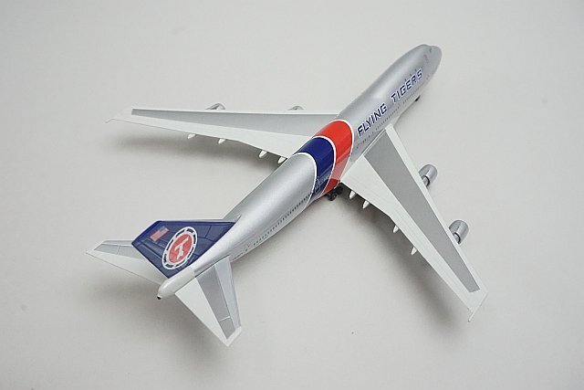 ★ DRAGON ドラゴン 1/400 B747-200F FLYING TIGERS フライングタイガー N800FT 55731_画像2