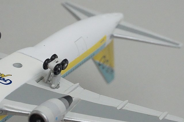 ★ Gemini Jets ジェミニ 1/400 B767-300 AIRDO エア・ドゥ 北海道 JA8258 GJ70738B_画像6