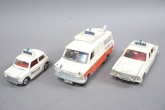 DINKY TOYS ディンキートイズ 警察車両ギフトセット フォード トランジット バン 全長約12cm など3台セット No.297_画像1