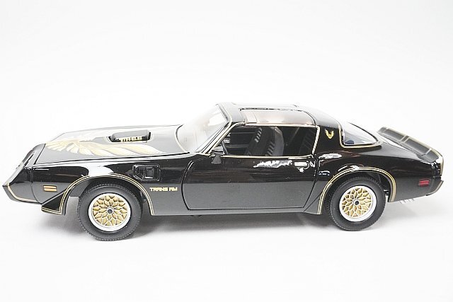 GREENLIGHT グリーンライト 1/18 PONTIAC ポンティアック Firebird ファイヤーバード Trans Am トランザム 1979 ※本体のみ 92378_画像1