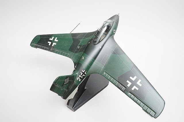 * wing Club Germany Air Force Messerschmitt Me163 wooden * body only junk total length approximately 22cm. wing width 31cm