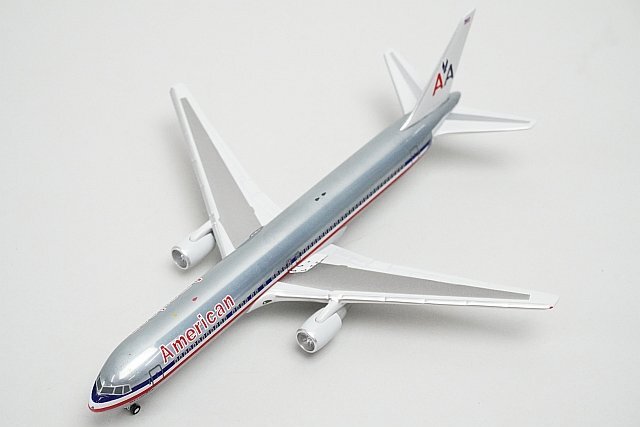 ★ Gemini Jets ジェミニ 1/400 B767-300 AA アメリカン N361AA GJAAL081_画像1