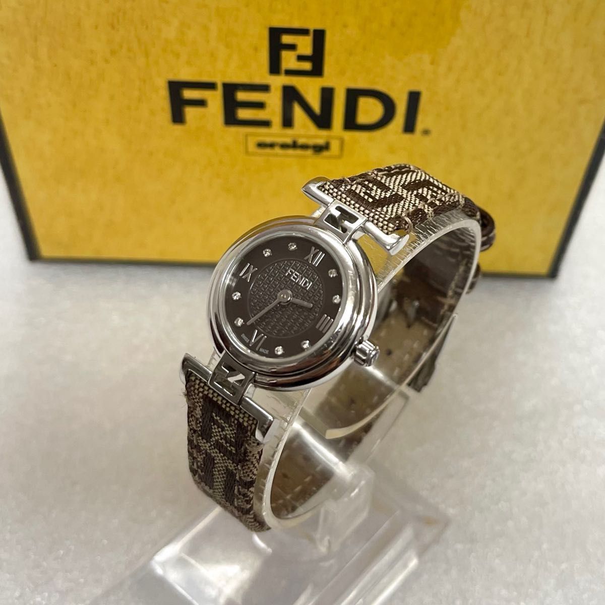 激安 超特価商店街 稼働 ズッカ モーダ クォーツ オロロジ FENDI 本体美品 フェンディ