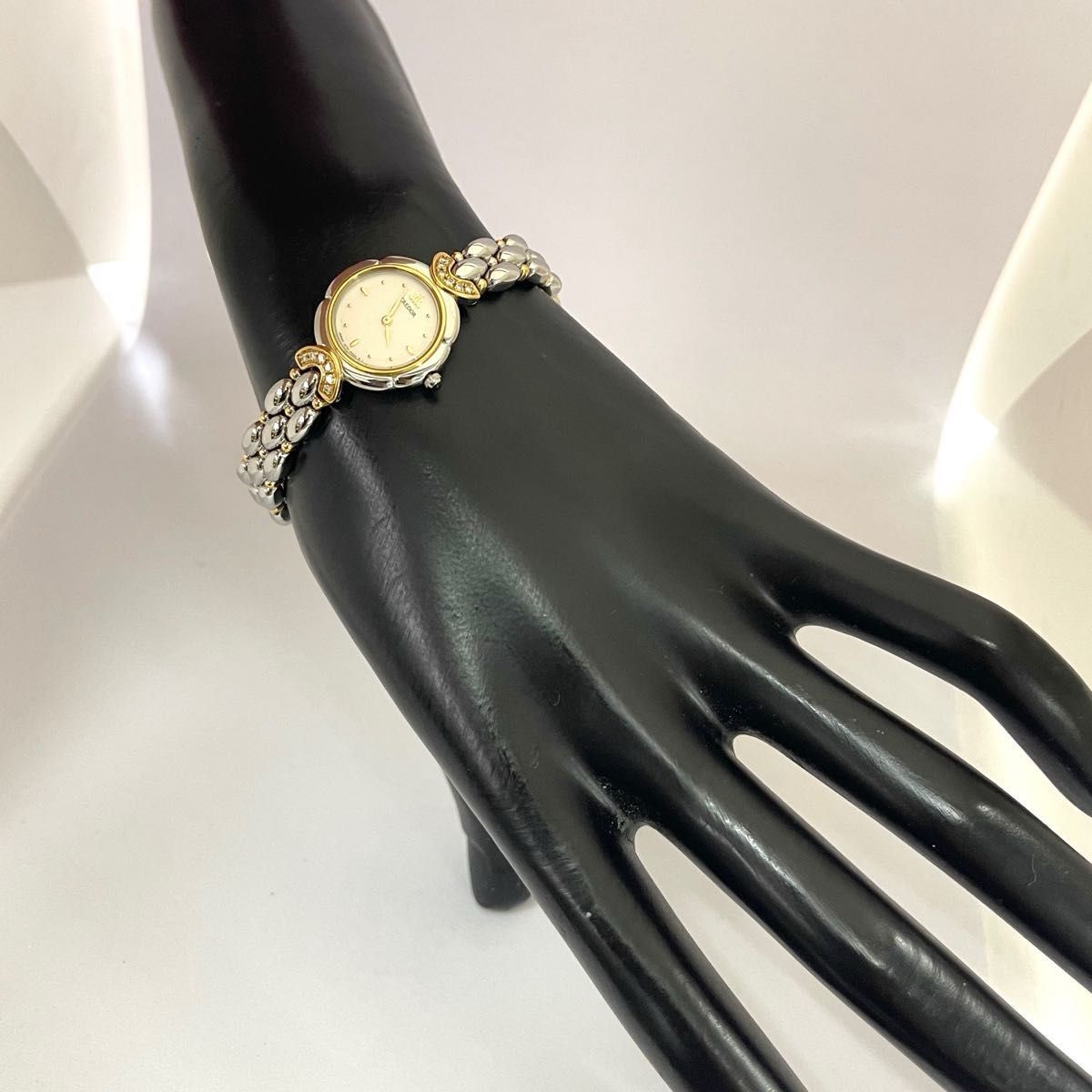 稼働 極美品 SEIKO CREDOR 18KT クレドール 天然ダイヤモンド 稼働 極美品 SEIKO CREDOR 18KT クレドール 天然ダイヤモンド