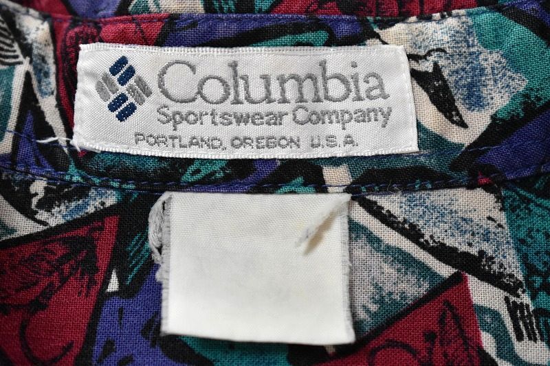 ＠美品 コロンビア Columbia Sportswear ボタンダウン 半袖総柄シャツ st378 XL アメリカ古着 ビックサイズ_画像4