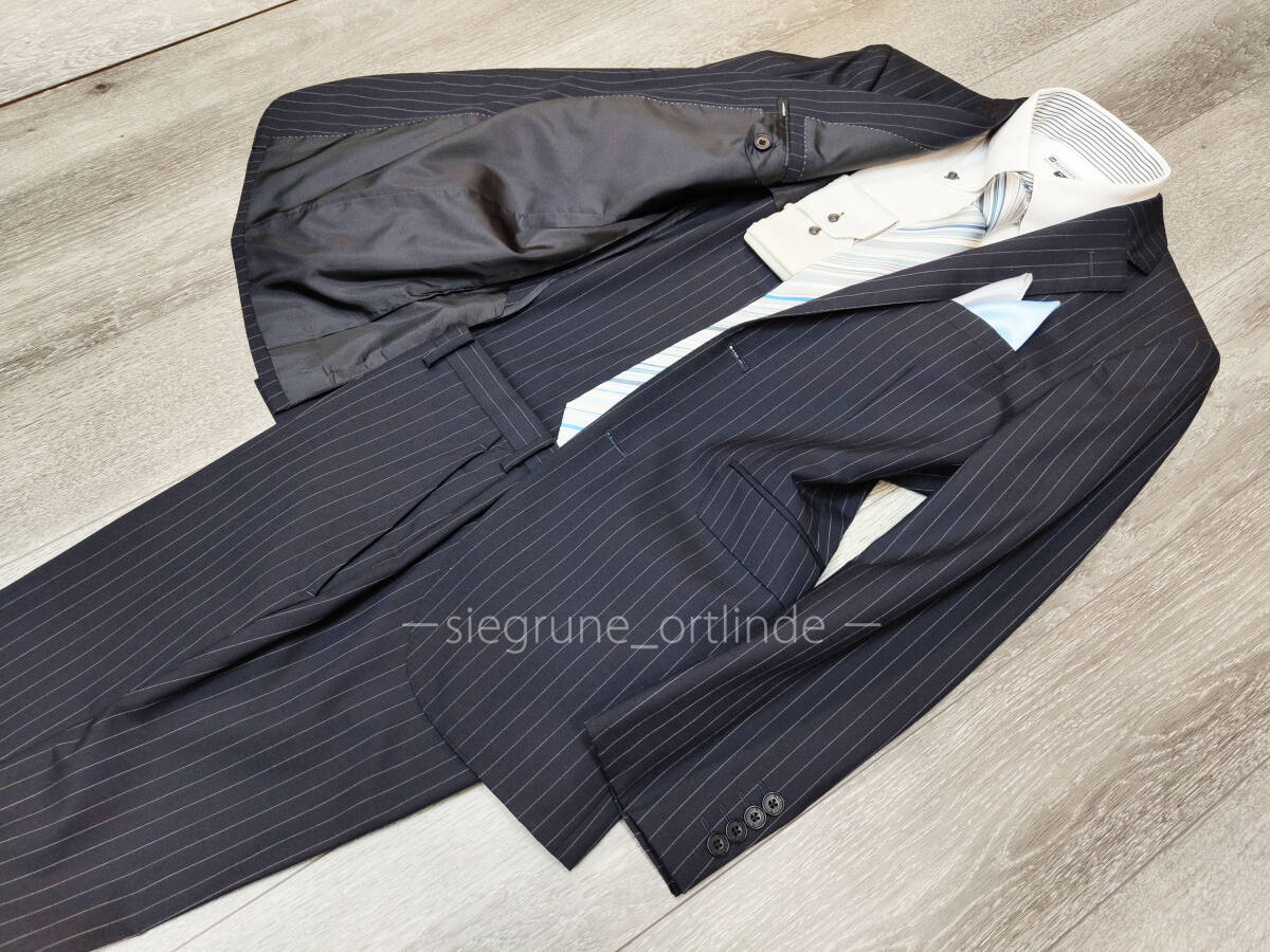 【美品】バーバリー ブラックレーベル 春夏モデル ダークネイビーストライプ スーツ 92-76-170 38R (Mサイズ) BURBERRY BLACK LABEL_擦れやテカリの無い美品です