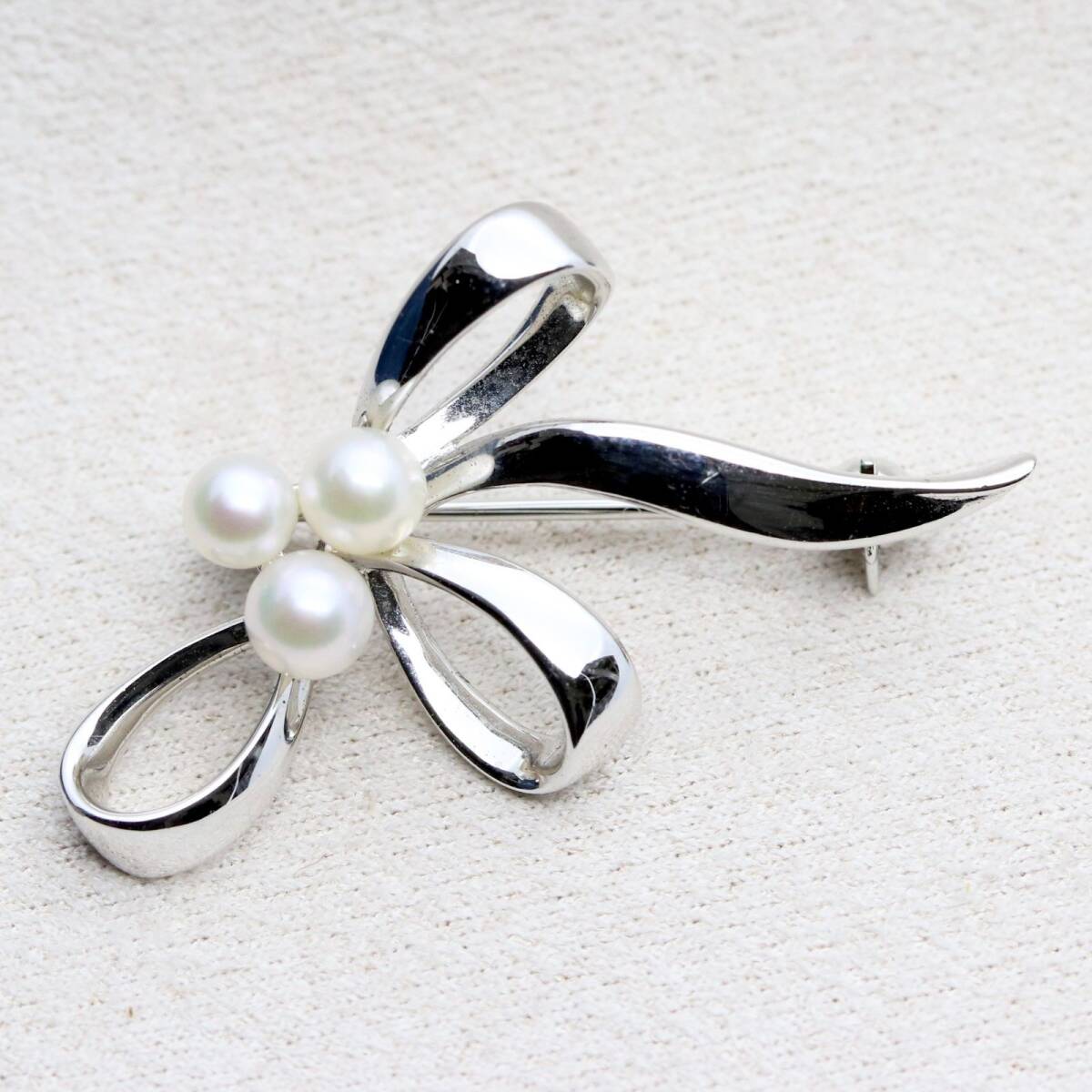 MIKIMOTO 美品 ブローチ シルバー パール 真珠 ベビーパール MIKIMOTO 美品 ブローチ シルバー パール 真珠 ベビーパール
