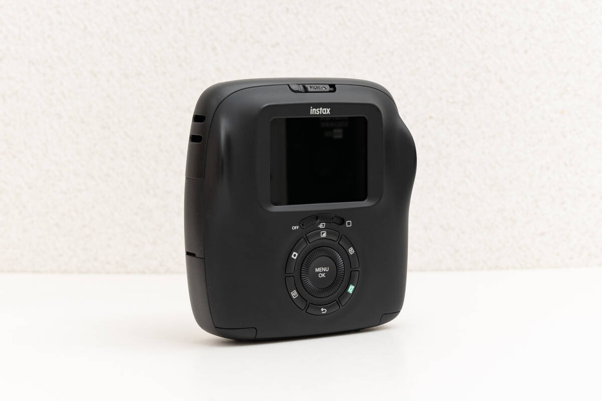 【中古】富士フィルム FUJIFILM SQ20 Instax Square マットブラック チェキ インスタントカメラ 専用ケース フィルム おまけ付き_画像6