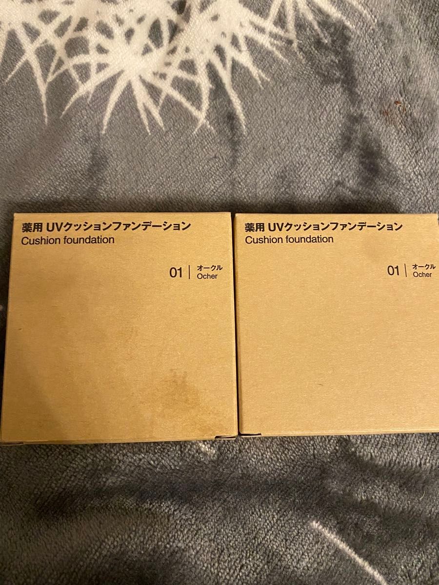 新品　無印良品　薬用　ＵＶクッションファンデーション　ＳＰＦ４０　ＰＡ＋＋＋＋　１４ｇ　オークル　01 ファンデーション　新発売　