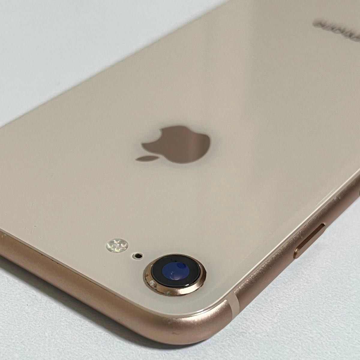 iPhone 8  64GB スマートフォン アップル ゴールド SIMフリー バッテリー最大容量68%