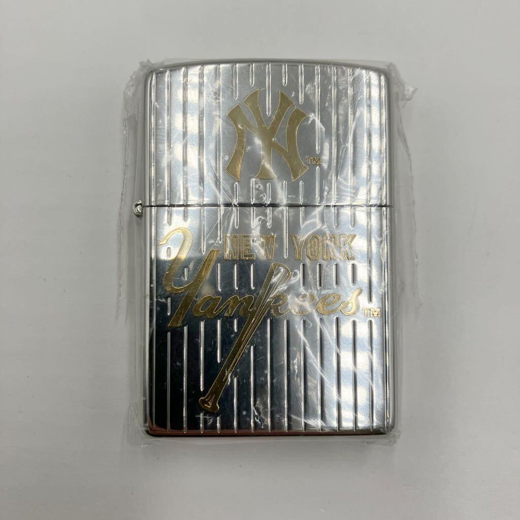 ◆【売り切り】未開封！希少！ZIPPO ジッポ NEWYORK yankees MATSUI 55 No.7293 オイルライター J刻印 松井秀喜 箱付属 喫煙具 MLB_画像2