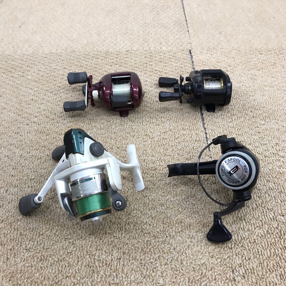 ●【売り切り】釣り用品まとめセット SHIMANO DAIWA DIAMOND スピニングリール ルアー 擬似餌 フィッシング ラジオペンチ アウトドア_画像4