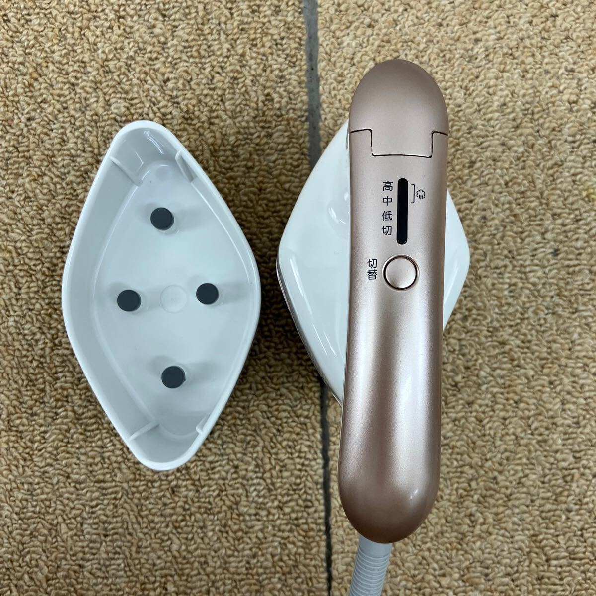 *[ selling out ]2022 year made! there there beautiful goods!HITACHI Hitachi clothes steamer CSI-RX3 white box attached operation verification ending life consumer electronics 