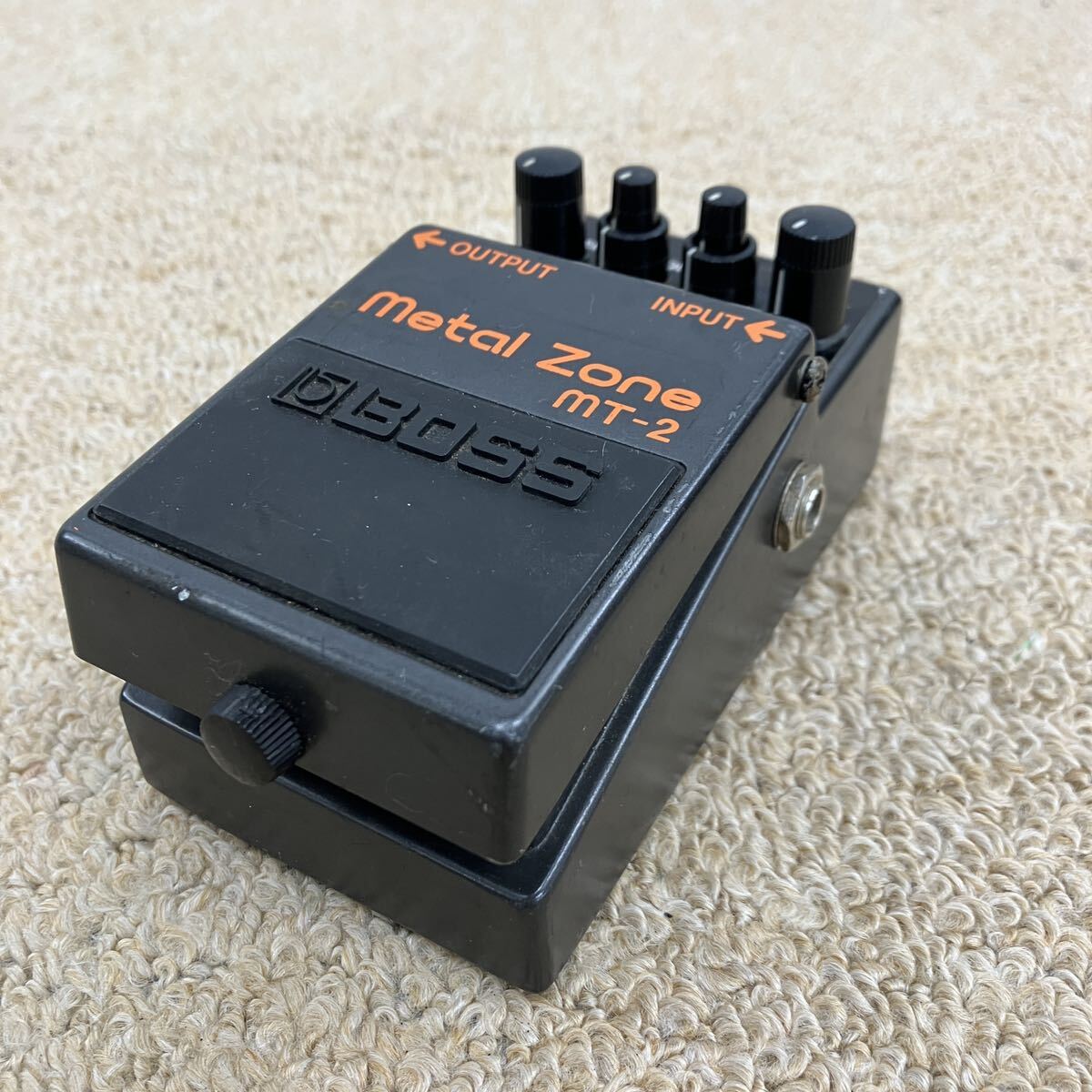 ●【売り切り】BOSS ボス コンパクトエフェクター metal Zone メタルゾーン mt-2 歪み系エフェクター ギター機材 音出し確認済み_画像7