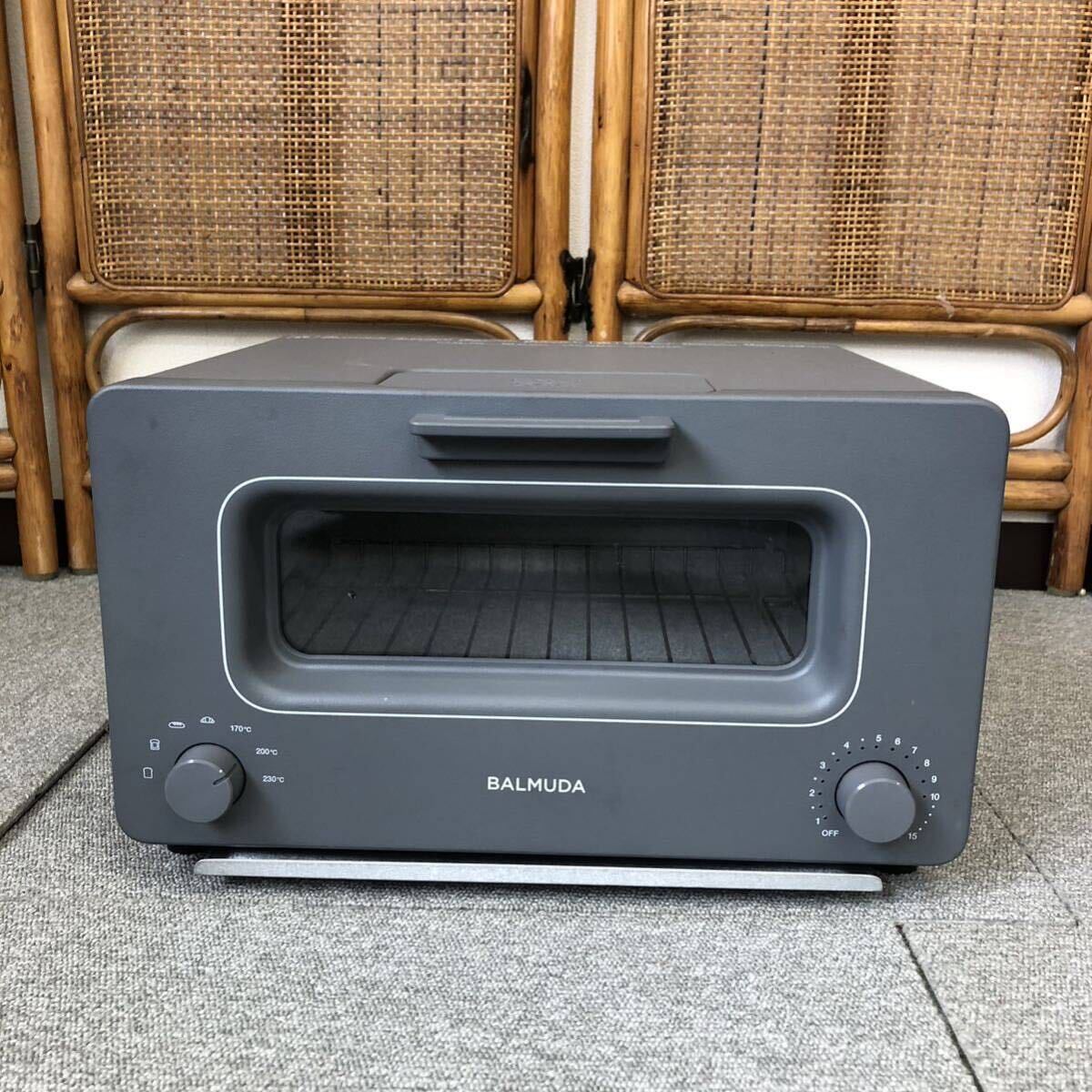 ●【売り切り】BALMUDAバルミューダ The Toaster スチームトースター K01E-GW グレー 調理家電 現状品_画像2