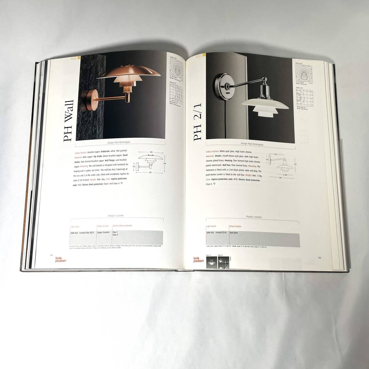 希少 美品 ルイスポールセン カタログ「Light of Louis Poulsen 希少 美品 ルイスポールセン カタログ「Light of Louis Poulsen