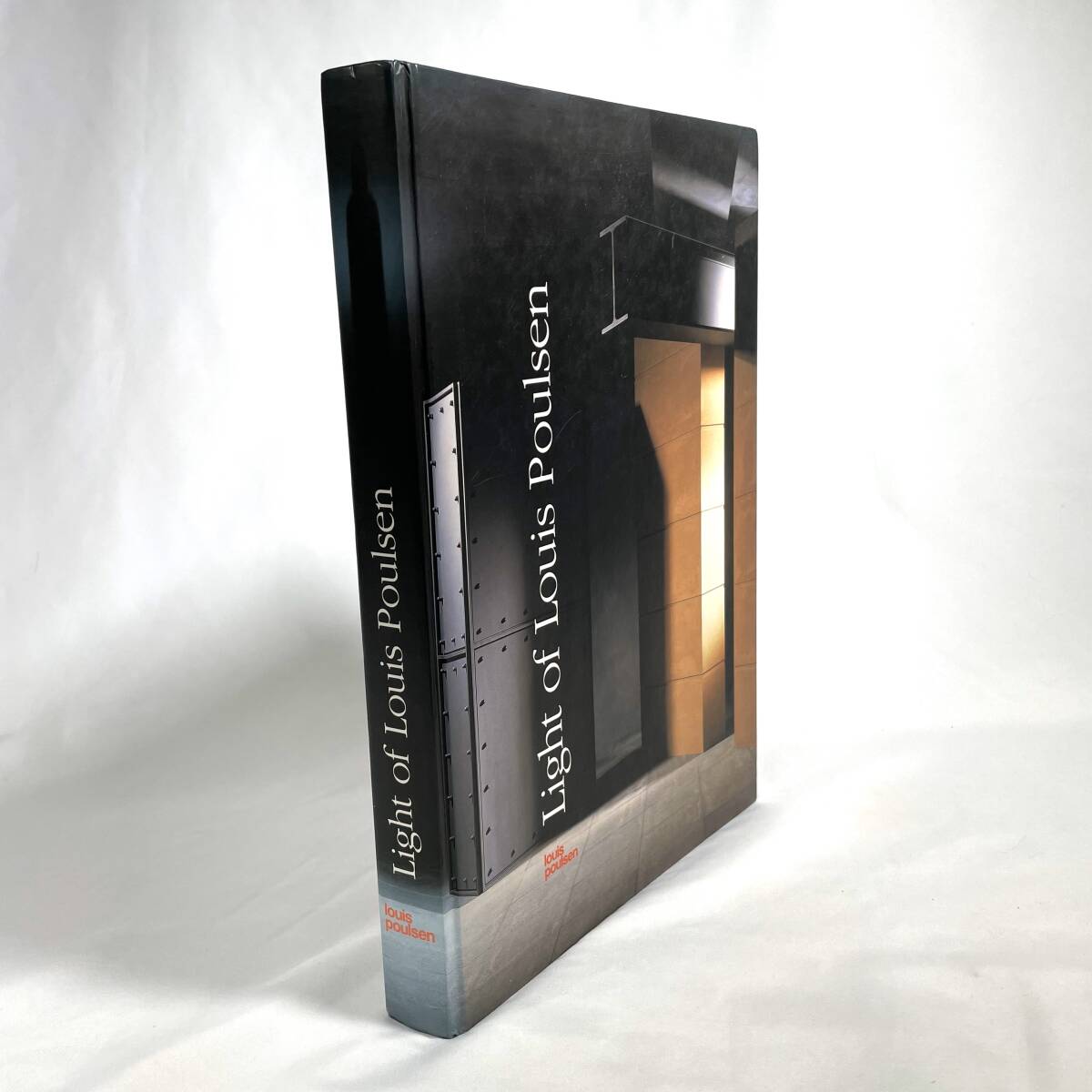 希少 美品 ルイスポールセン カタログ「Light of Louis Poulsen 希少 美品 ルイスポールセン カタログ「Light of Louis Poulsen