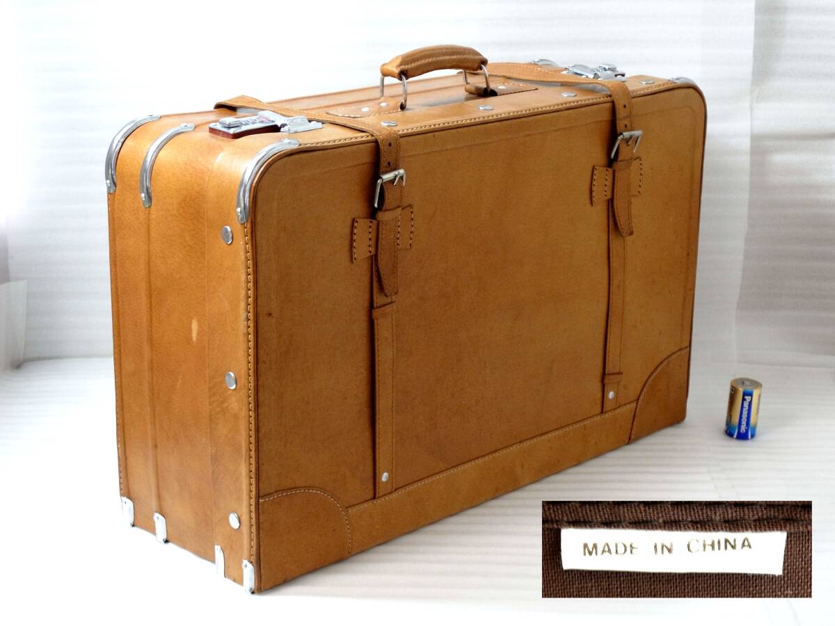 8* antique style leather made 60 centimeter travel suitcase 