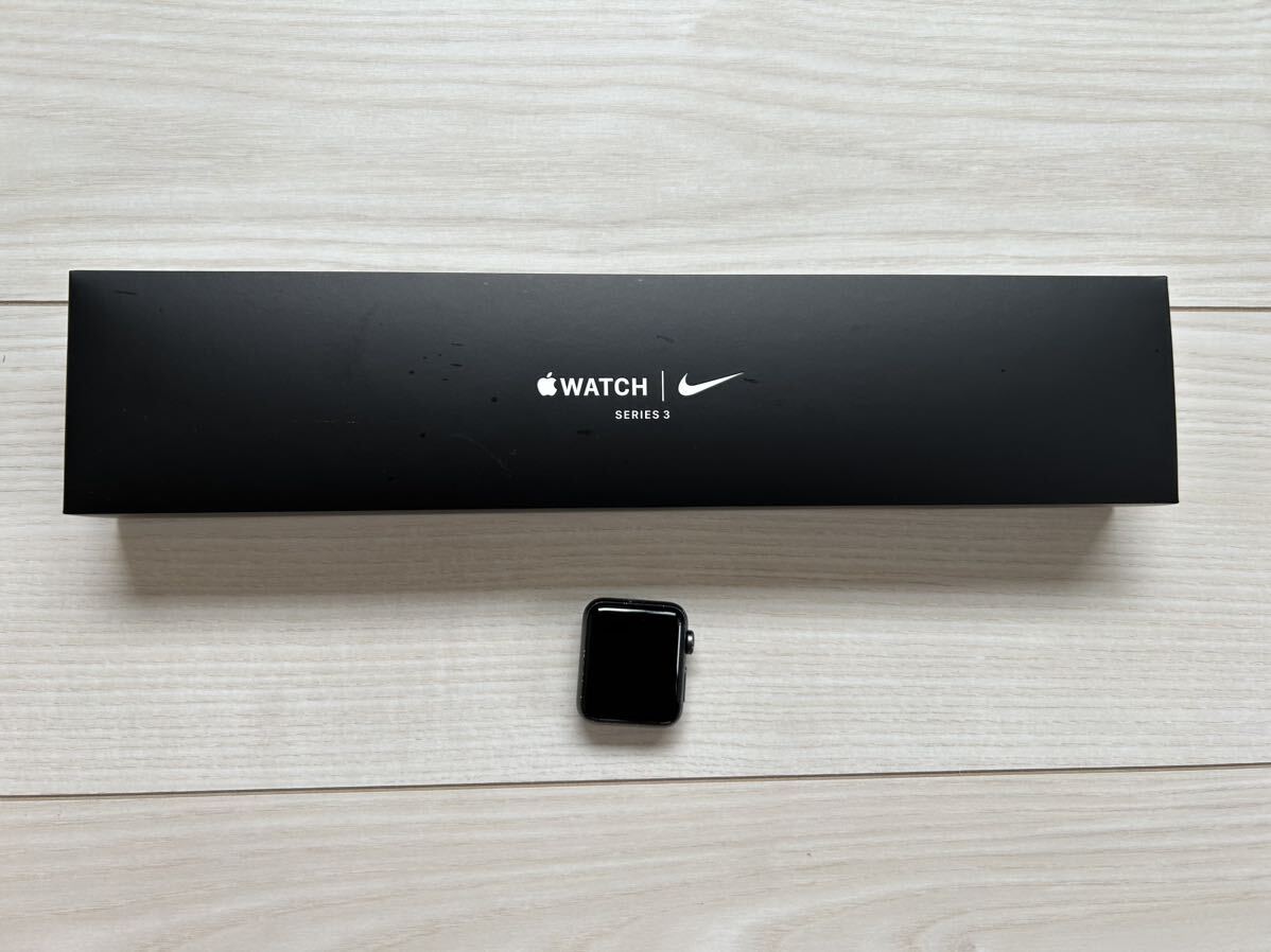 Apple Watch series3 ブラックNikeスポーツバンド 38mm GPSモデル アップルウォッチ アップル 
