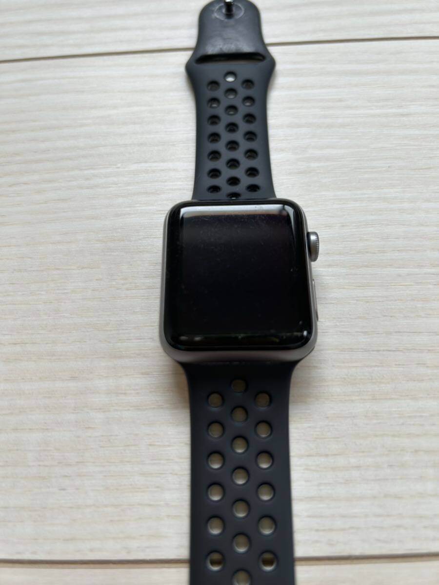 Apple Watch series3 ブラックNikeスポーツバンド 42mm GPSモデル アップルウォッチ アップル _画像2