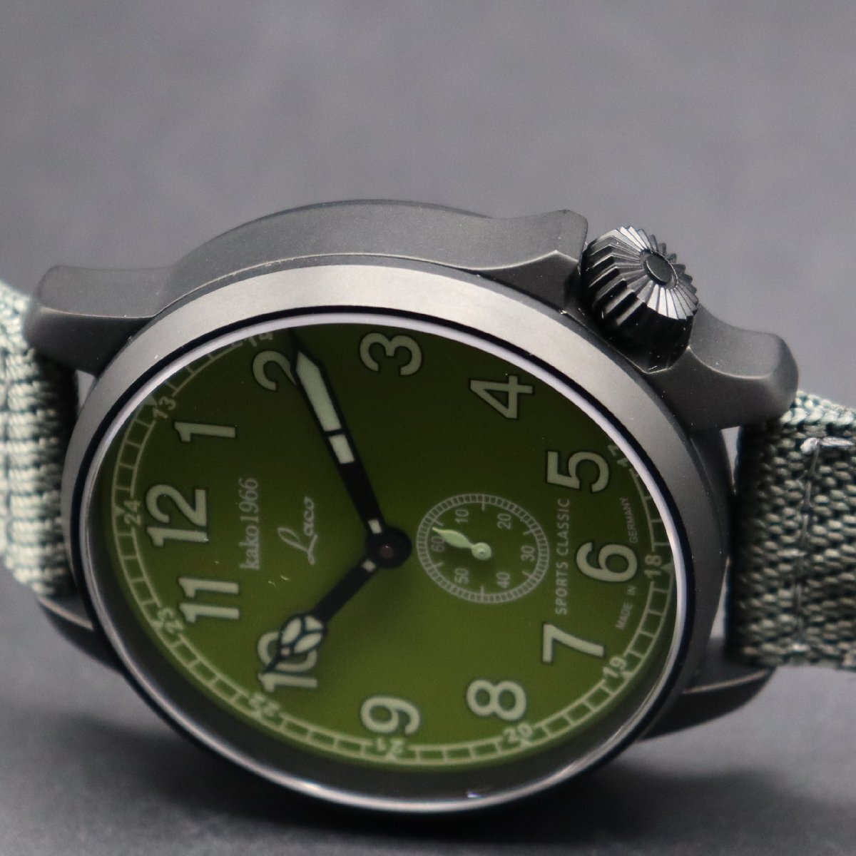 LACO ラコ KAKO 1966 スポーツクラシック 自動巻き ラウンド スモールセコンド グリーン文字盤 ドイツ製 純正ベルト メンズ腕時計_画像6